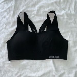 Victoria Sport Sports Bra